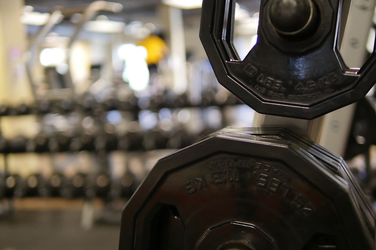 Powerlifter performing a heavy deadlift